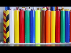 Film autoadhésif micro prismatique rétro-réfléchissant pour panneaux de signalisation routière