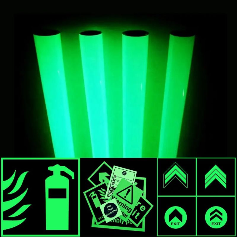 Pvc autoadhésif imprimable lumineux dans le noir film photoluminescent pour autocollant lumineux