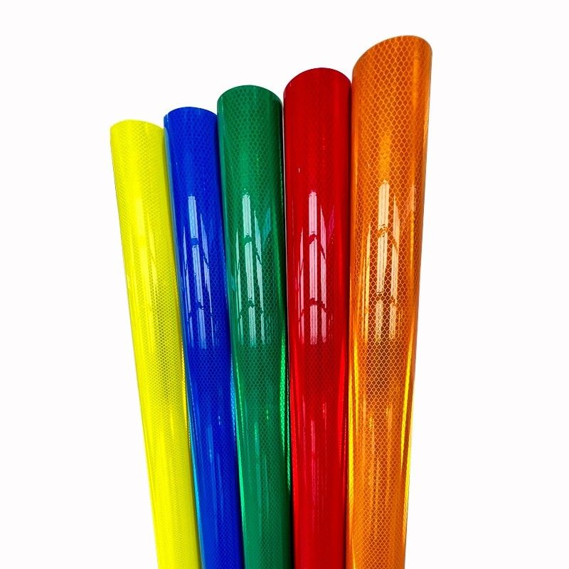 ASTM D4956 Type V Grade diamant Prismatique rétro-réfléchissante