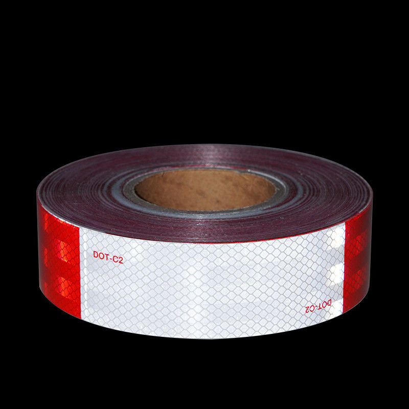 DOT-C2 Ruban de sécurité réfléchissant imperméable à l'eau en rouge et blanc Adhésif pour remorques Signes de circulation Produit