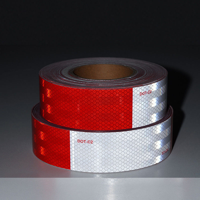 Tape de sécurité réfléchissante DOT-C2 à haute intensité, imperméable à l'eau, rouge et blanc, adhésive, pour véhicule