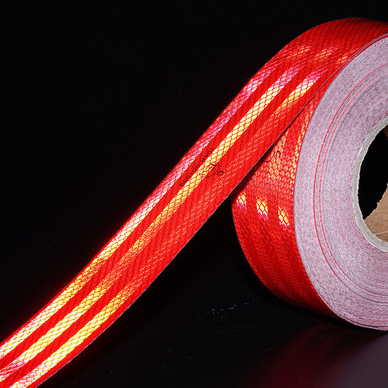 Tape réfléchissante prismatique de véhicule blanche rouge jaune acrylique ECE 104 pour avertissement de sécurité de camion