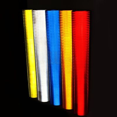 Bon prix Vinyle réfléchissant prismatique acrylique à haute intensité pour les panneaux de signalisation en ligne