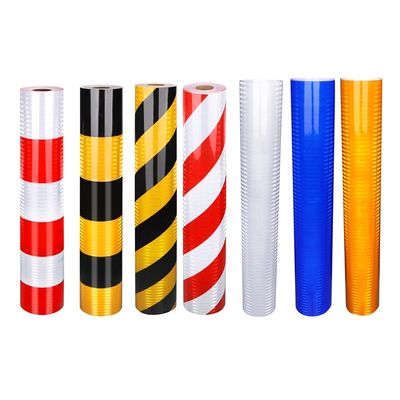 Bon prix Matériau acrylique à bande inclinée réfléchissante de haute intensité 9300s pour autocollants de véhicules en ligne