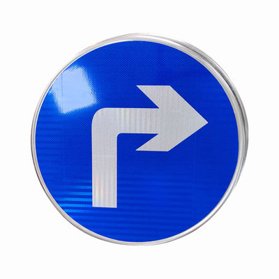 Bon prix ODM Signes de sécurité réfléchissants sur les virages routiers en ligne