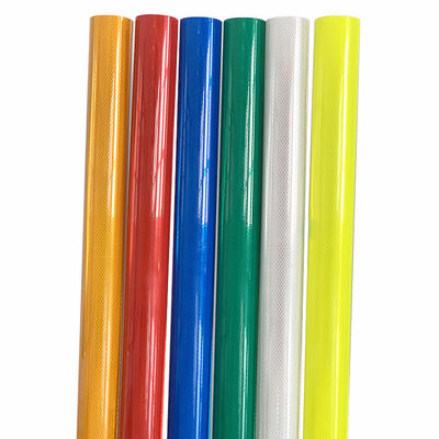 Bon prix Plaque réfléchissante prismatique de qualité diamantée de différentes couleurs pour la sécurité routière en ligne