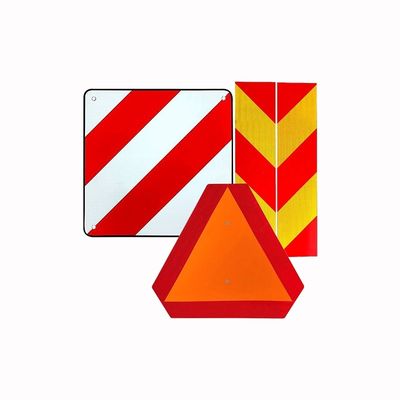 Bon prix Marquages de visibilité personnalisés du véhicule Signes d'avertissement sur le panneau d'affichage arrière Chevron réfléchissant en ligne