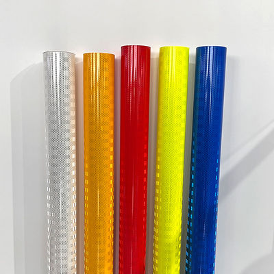 Bon prix 10 ans HIP acrylique imprimable micro prismatique vinyle réfléchissant pour les panneaux de signalisation en ligne