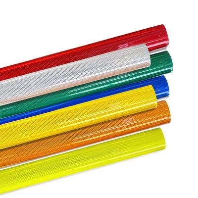 Bon prix ASTM D 4956 Plaque réfléchissante de qualité diamantée Matériau de signe réfléchissant en ligne