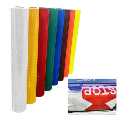 Bon prix Feuille réfléchissante prismatique pour panneaux routiers imprimable en éco-solvant et UV, garantie 10 ans HIP en ligne