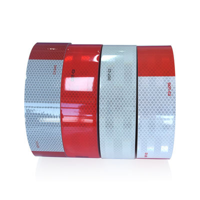 Bon prix Ruban réfléchissant de sécurité autocollant homologué DOT C2 rouge et blanc pour remorques et camions en ligne