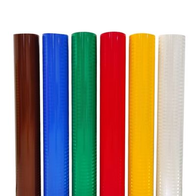 Bon prix Durabilité La feuille réfléchissante EGP microprismatique pour les panneaux de signalisation routière prioritaires en ligne