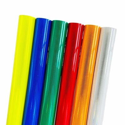 Bon prix Feuilles réfléchissantes de qualité diamant série LZT9800 pour panneaux de signalisation routière permanents en ligne